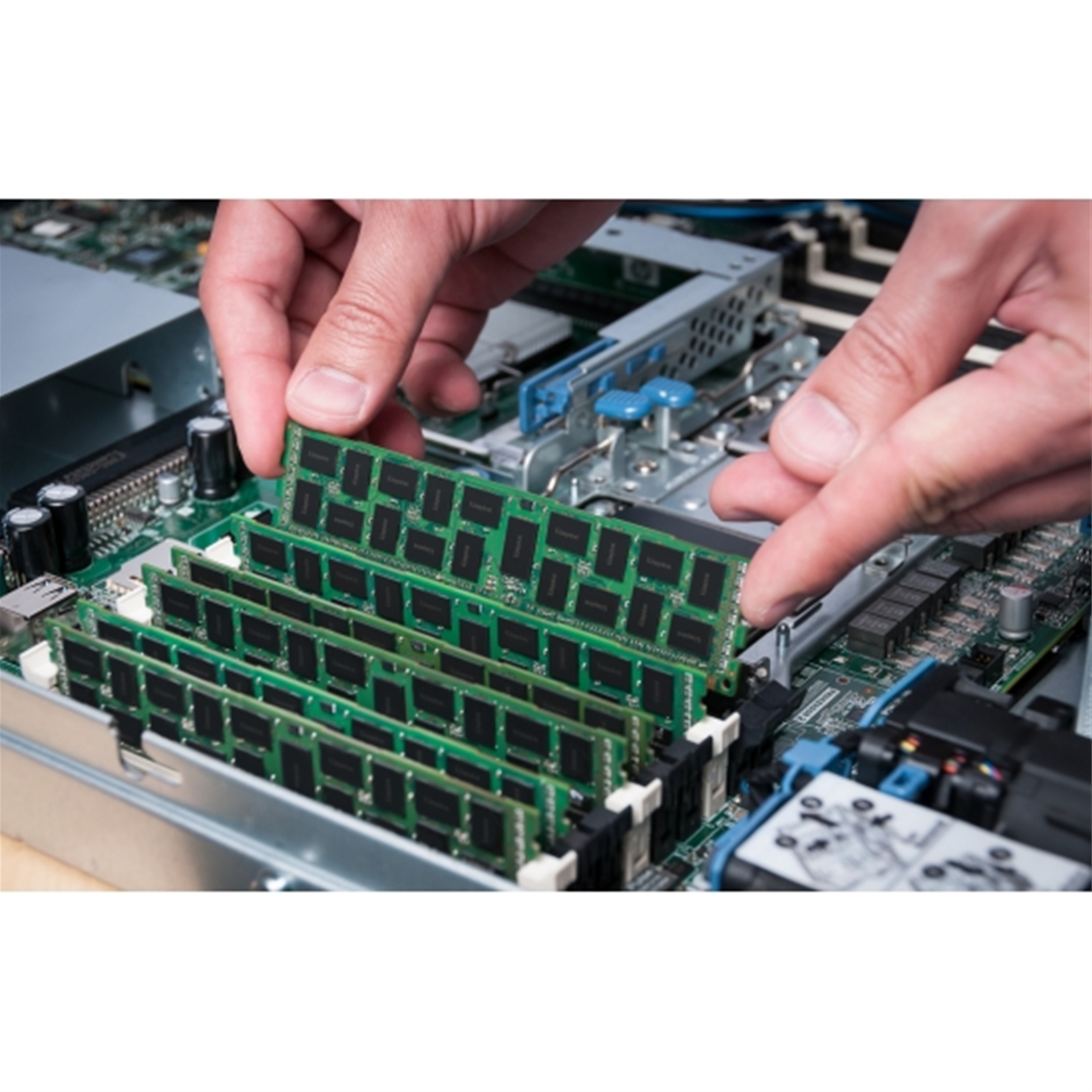 Kingston ValueRAM KVR32N22D8/32 32GB (1x 32GB) U-DIMM System Memory, 3200MHz, DDR4, CL22