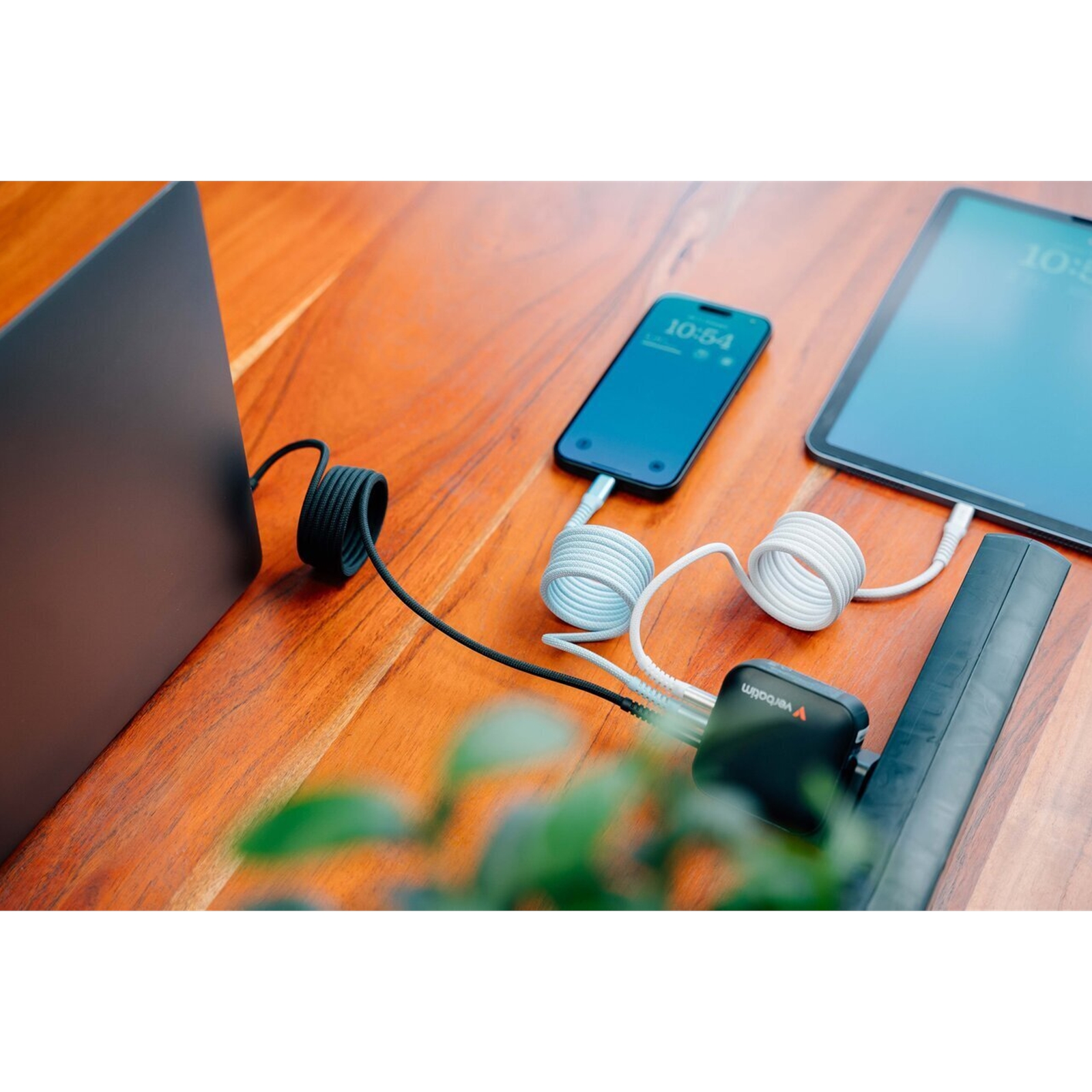 Verbatim Sync & Charge USB-C to USB-C 60W Magnetic Cable 120cm Grey, Supports PD 3.0 and QC 3.0